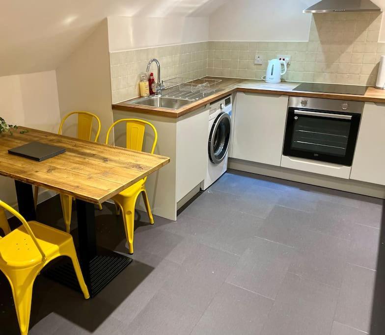 Vennel Street Apartments Stewarton Zewnętrze zdjęcie