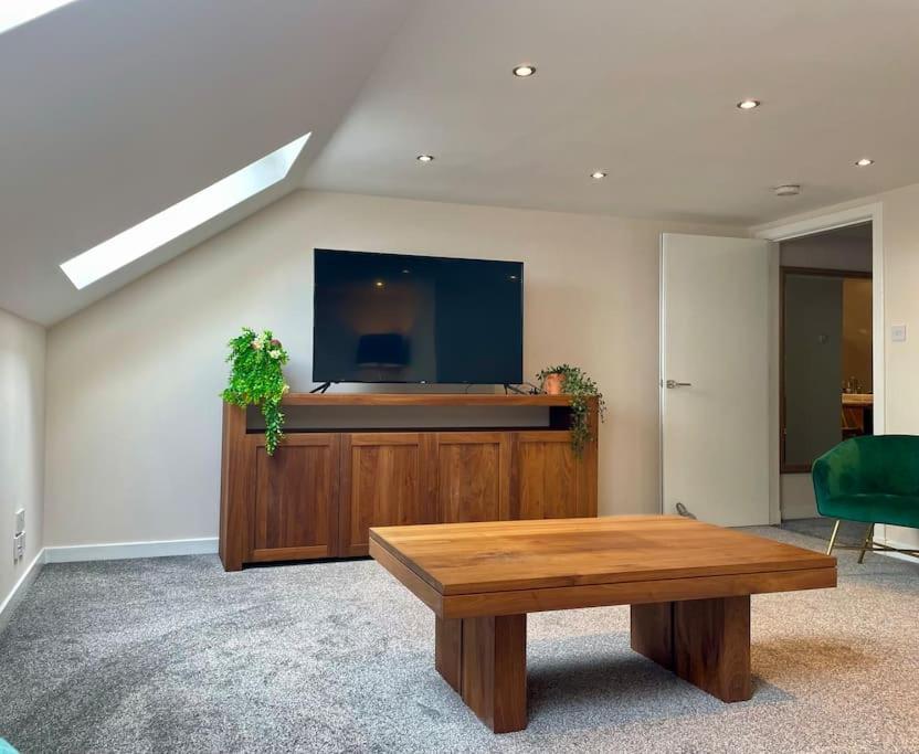 Vennel Street Apartments Stewarton Zewnętrze zdjęcie